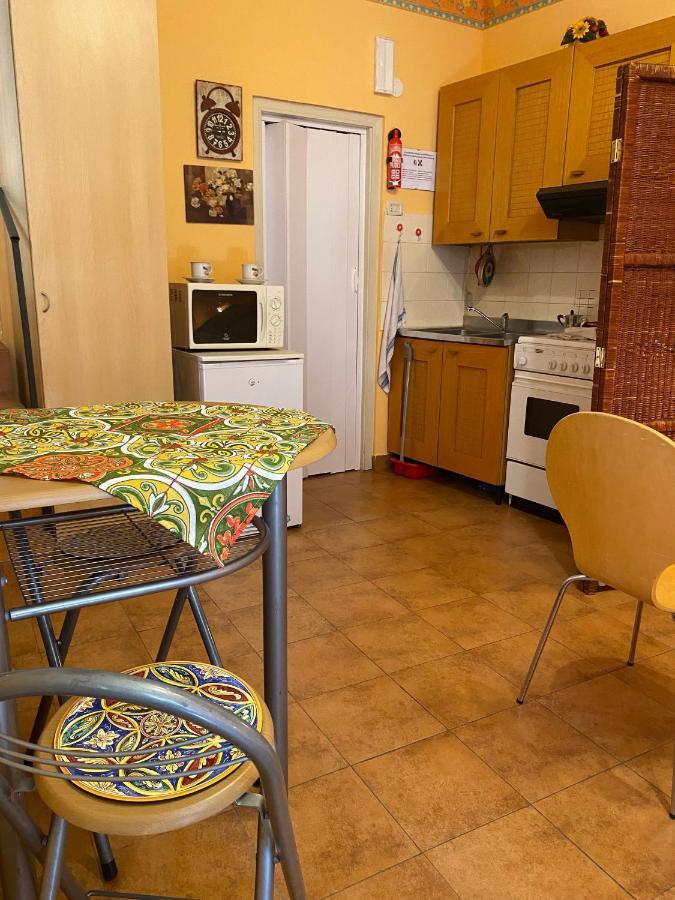 Cottage Gole Alcantara Gloria Room Graniti Екстер'єр фото